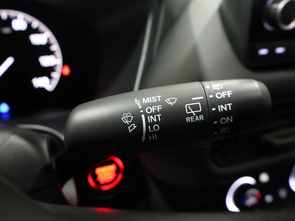 Used 2024 Honda HR-V LX image 37