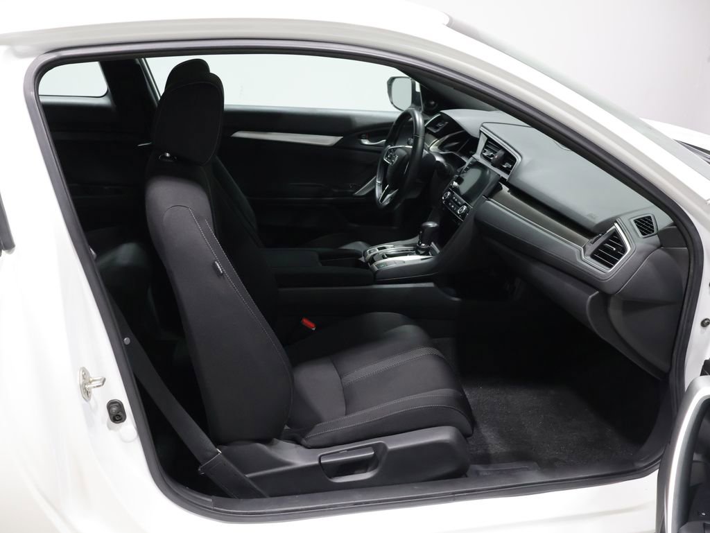 Used 2019 Honda Civic EX image 4