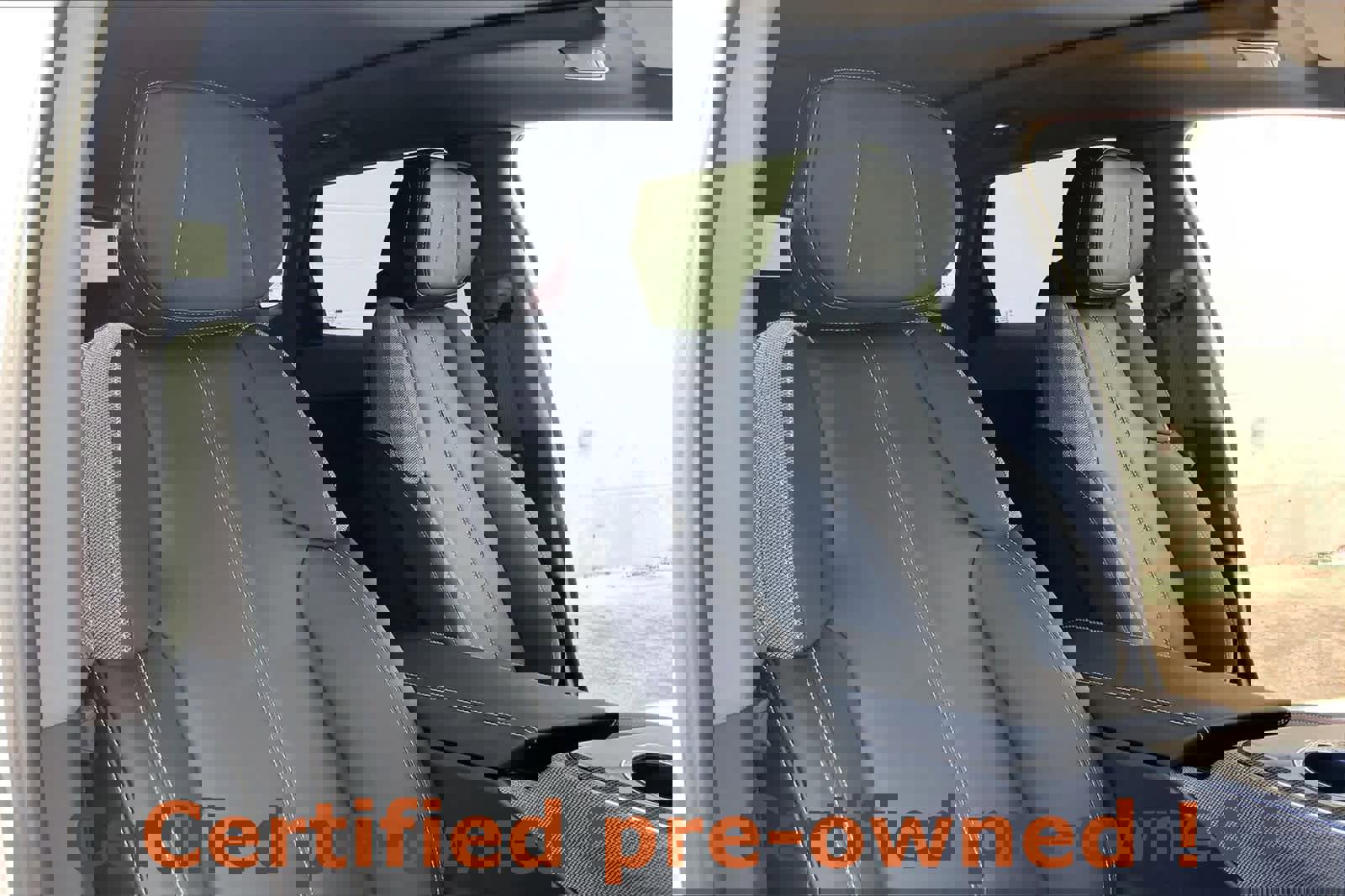 Certified 2025 Cadillac Optiq Sport 1 w/ LPO, ONYX Package image 14