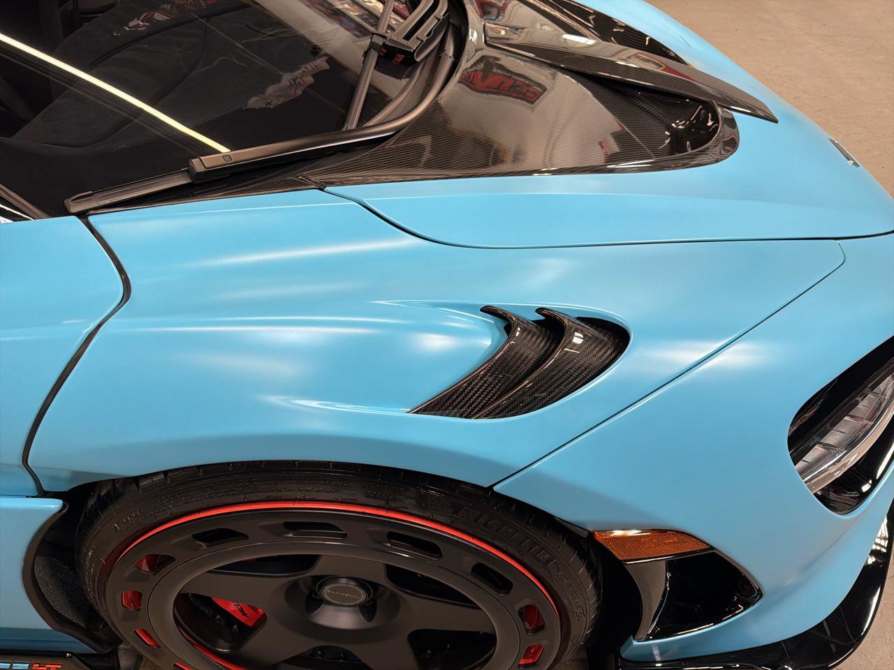 Used 2021 McLaren 765LT image 14