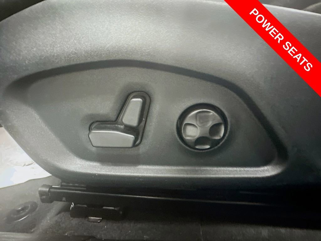 Used 2018 Jeep Compass Limited w/ Navigation Group AWD/4WD image 34