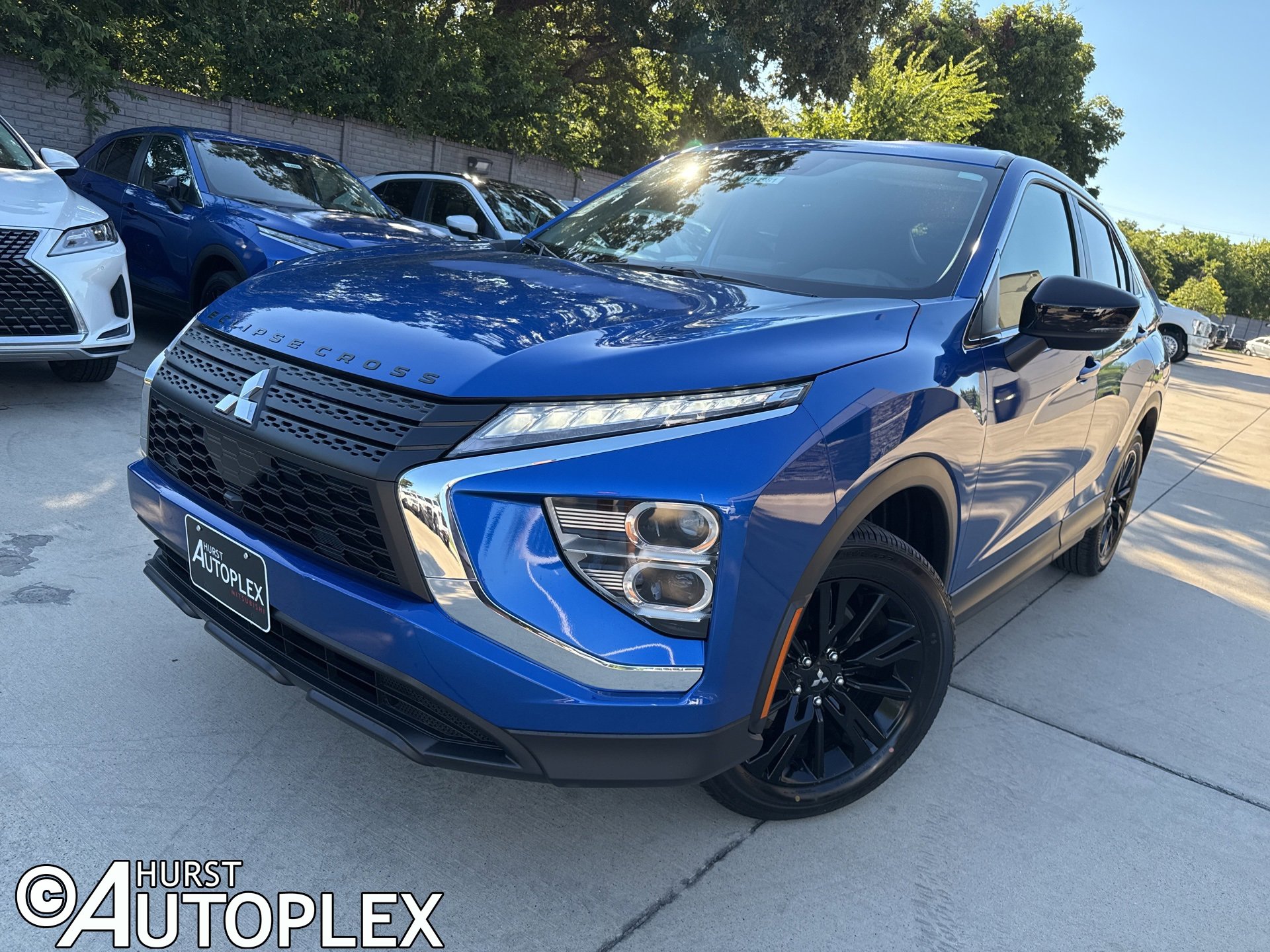 New 2025 Mitsubishi Eclipse Cross LE image 1