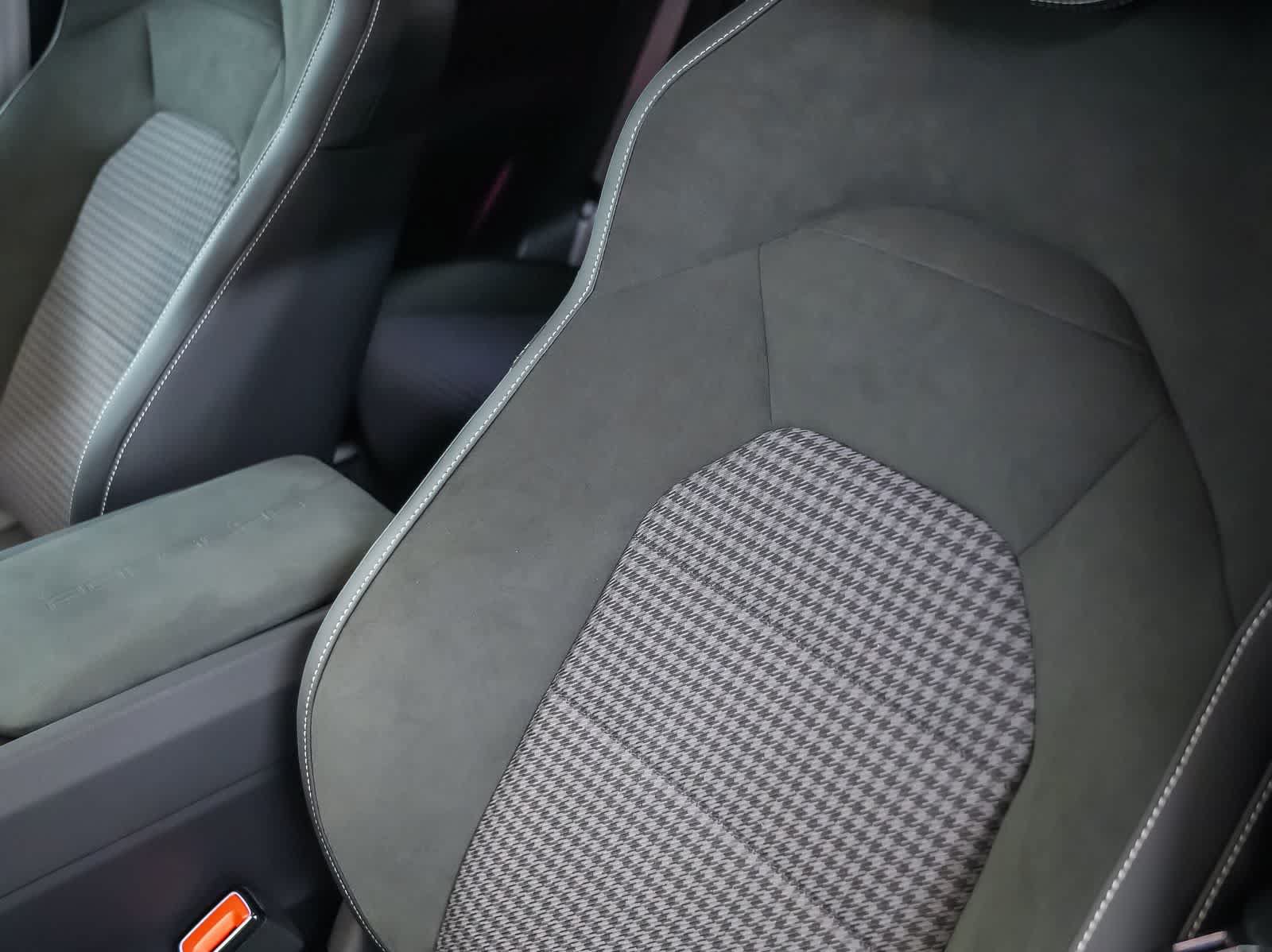 New 2026 Porsche Cayenne Electric AWD/4WD image 29