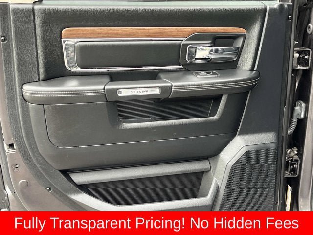 Used 2015 RAM 1500 Laramie w/ Convenience Group AWD/4WD image 16