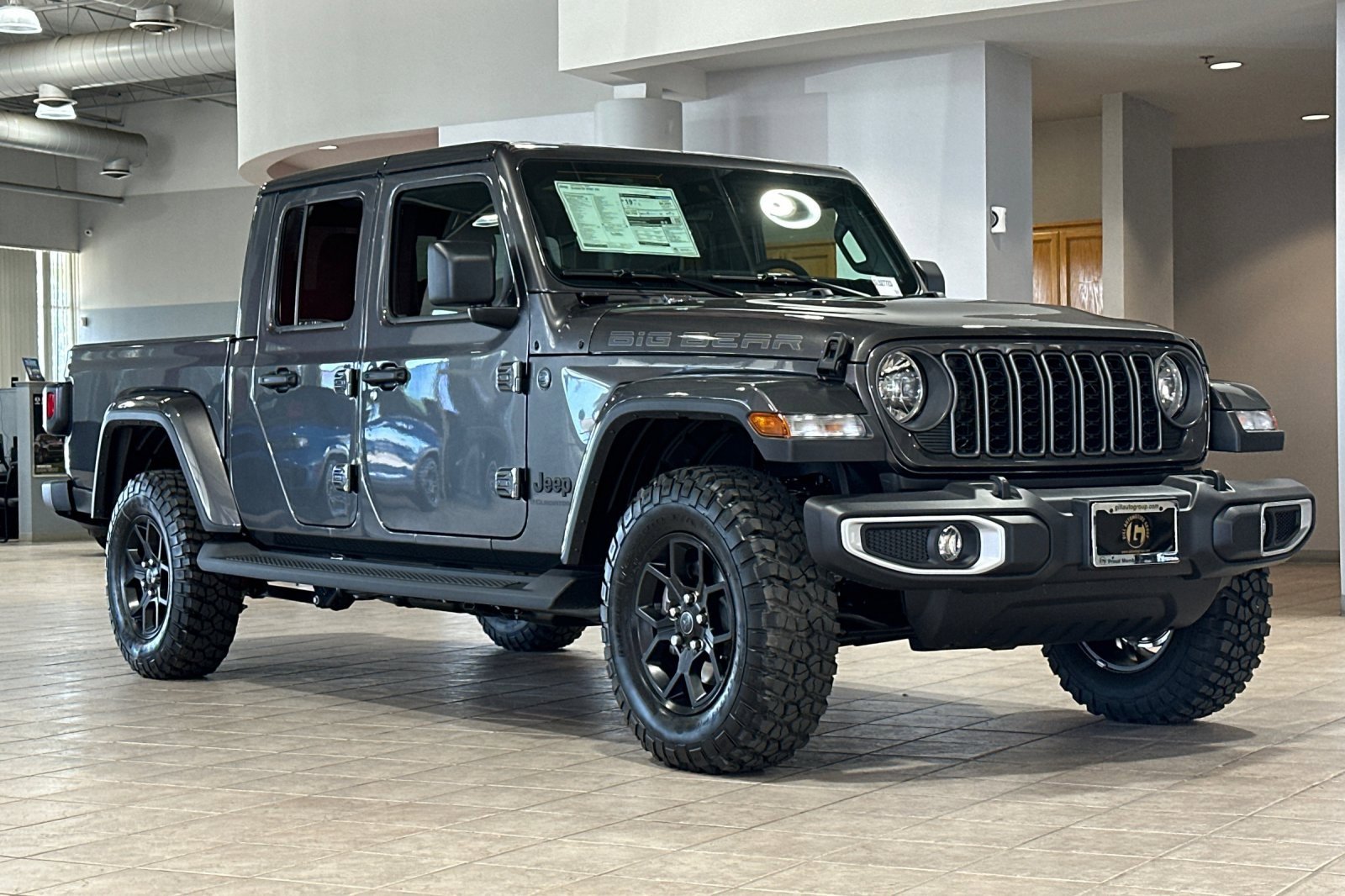 New 2025 Jeep Gladiator Sport image 9