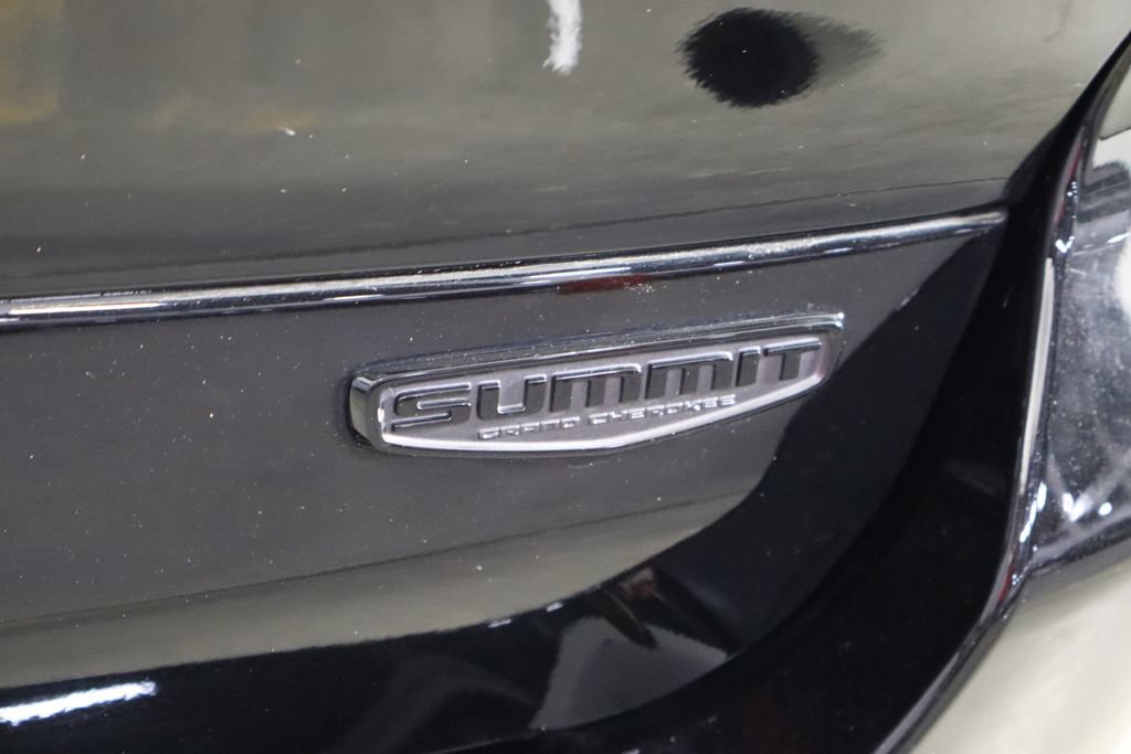 Used 2025 Jeep Grand Cherokee L Summit AWD/4WD image 60