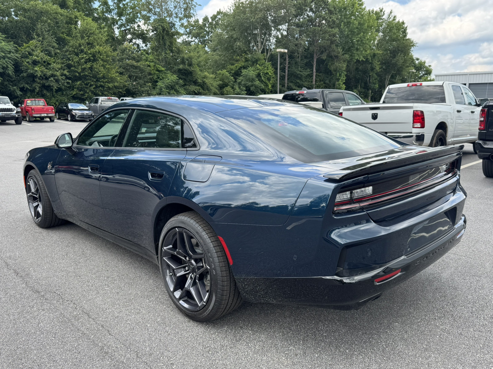 Used 2026 Dodge Charger Scat Pack w/ Blacktop Package AWD/4WD image 7