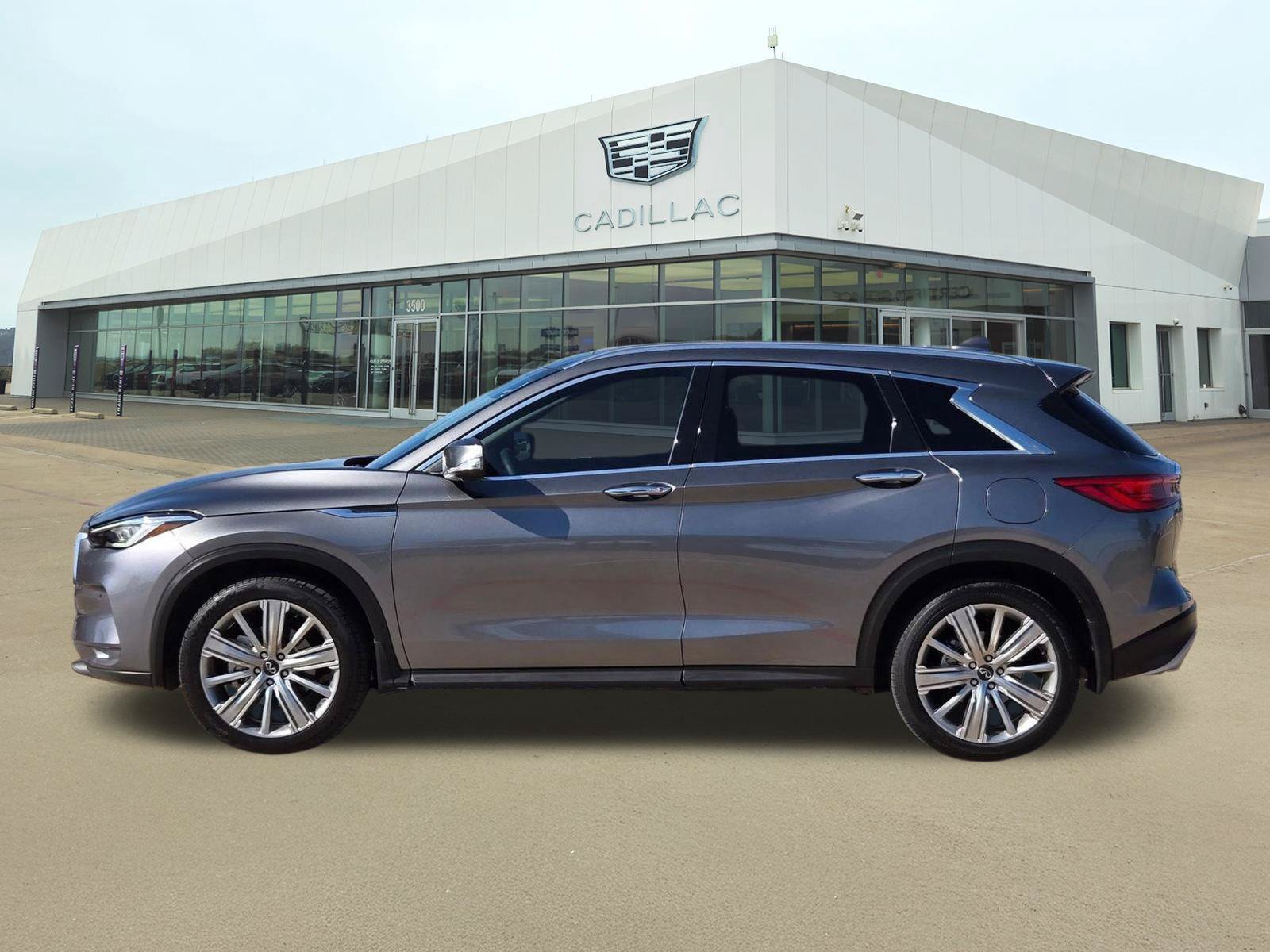 Used 2022 INFINITI QX50 Sensory FWD image 3