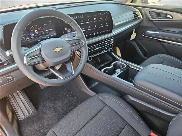 New 2027 Chevrolet Traverse LT w/ Driver Confidence Package FWD image 3