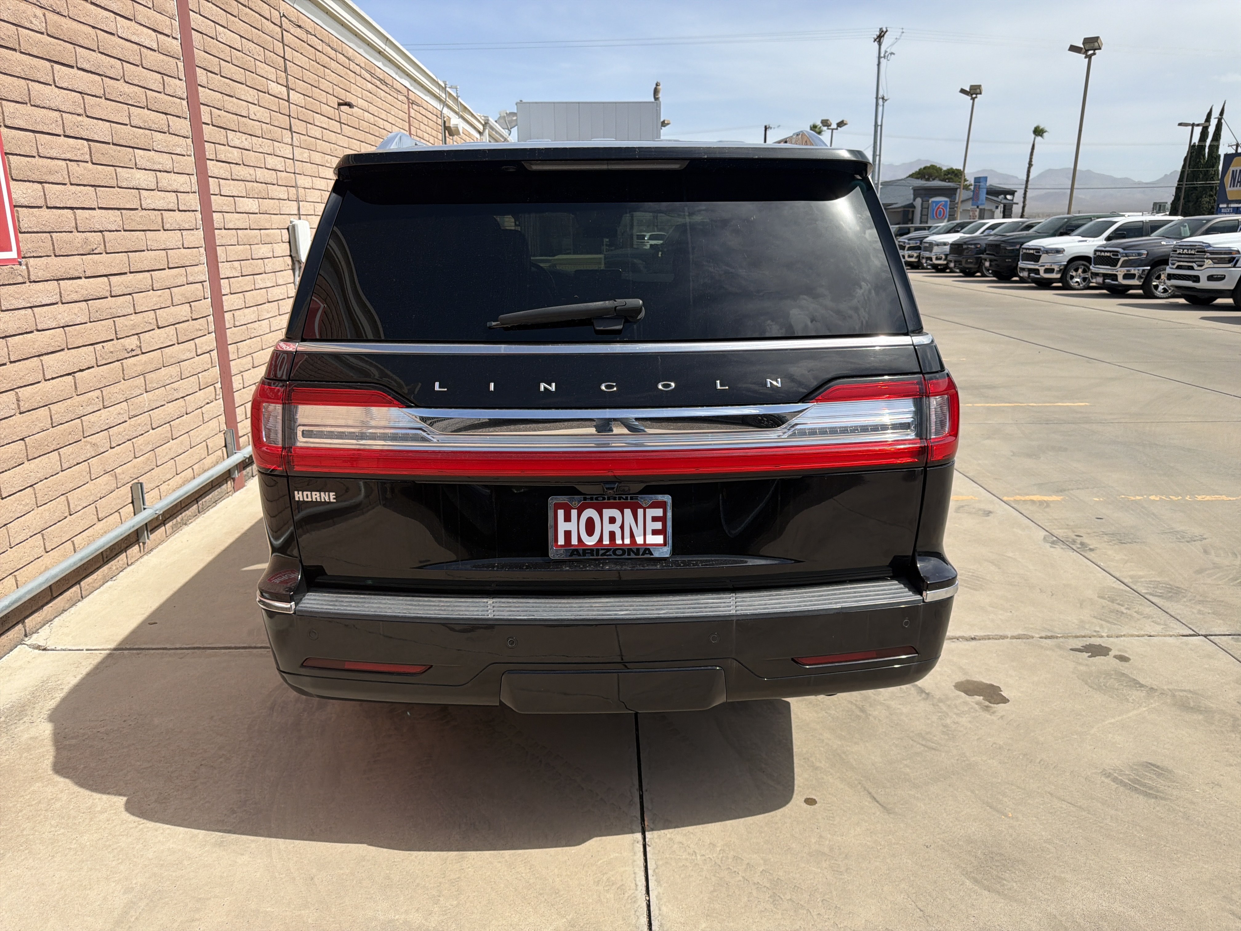 Used 2021 Lincoln Navigator Reserve RWD image 5