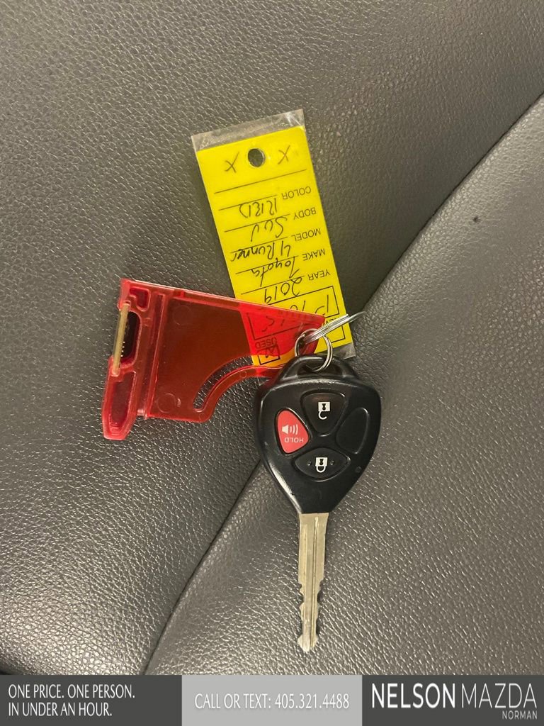 Used 2019 Toyota 4Runner SR5 Premium AWD/4WD image 48