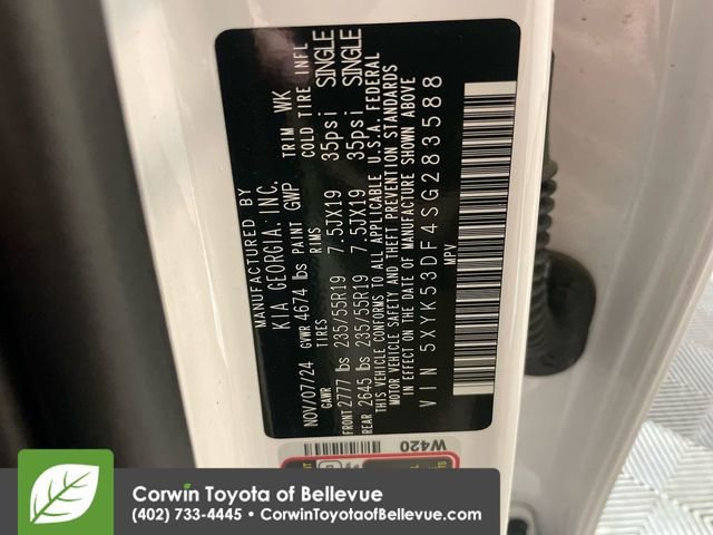 Used 2025 Kia Sportage SX image 27