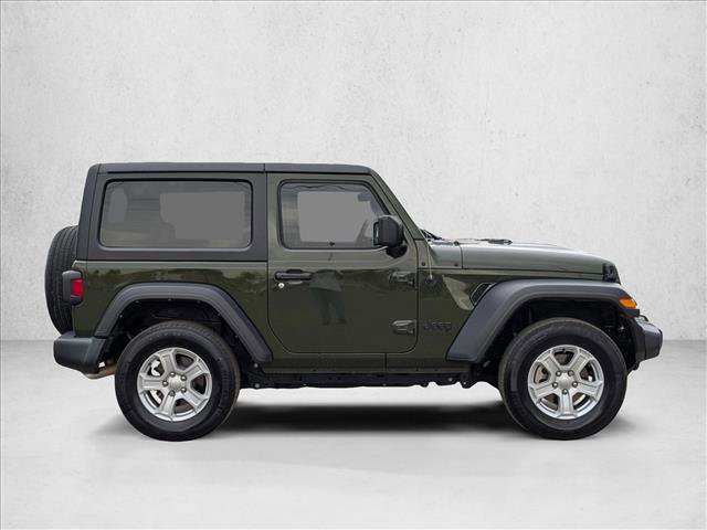 Used 2022 Jeep Wrangler Sport S image 4