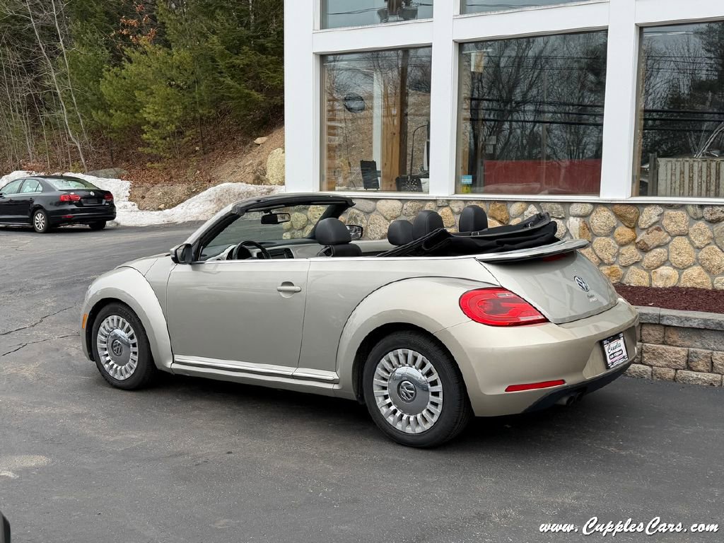 Used 2015 Volkswagen Beetle 1.8T FWD image 10