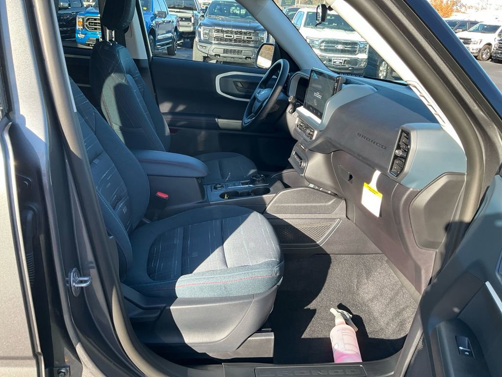 New 2025 Ford Bronco Sport Heritage image 8