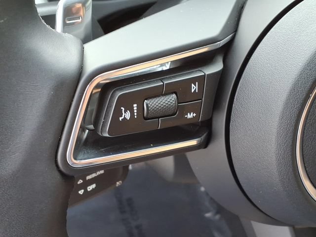 Used 2022 Porsche Macan S AWD/4WD image 9