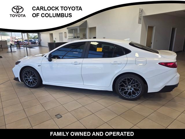 Used 2025 Toyota Camry SE w/ Convenience Package FWD image 9