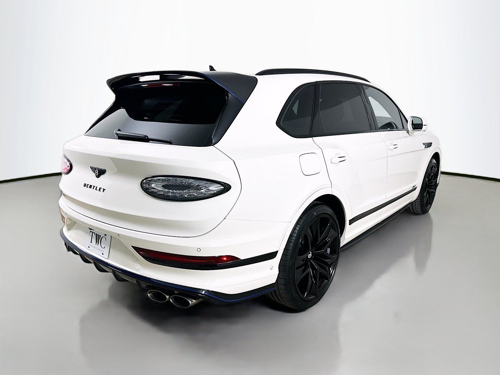 New 2026 Bentley Bentayga Speed AWD/4WD image 14
