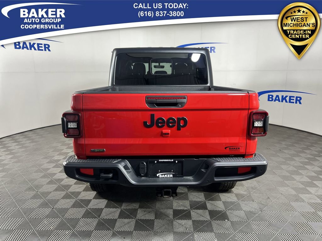 Used 2021 Jeep Gladiator Willys image 8