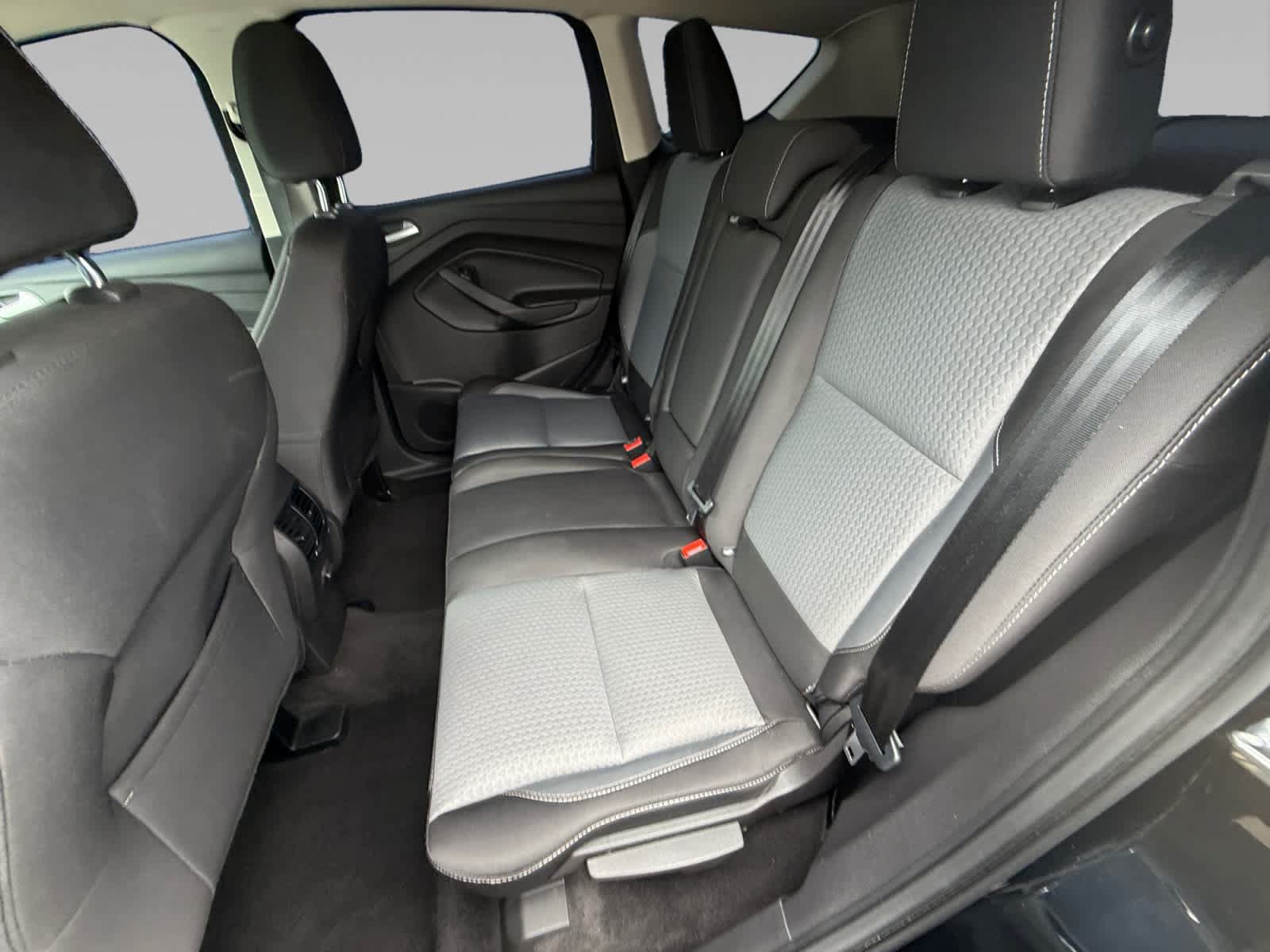 Used 2017 Ford Escape SE FWD image 21
