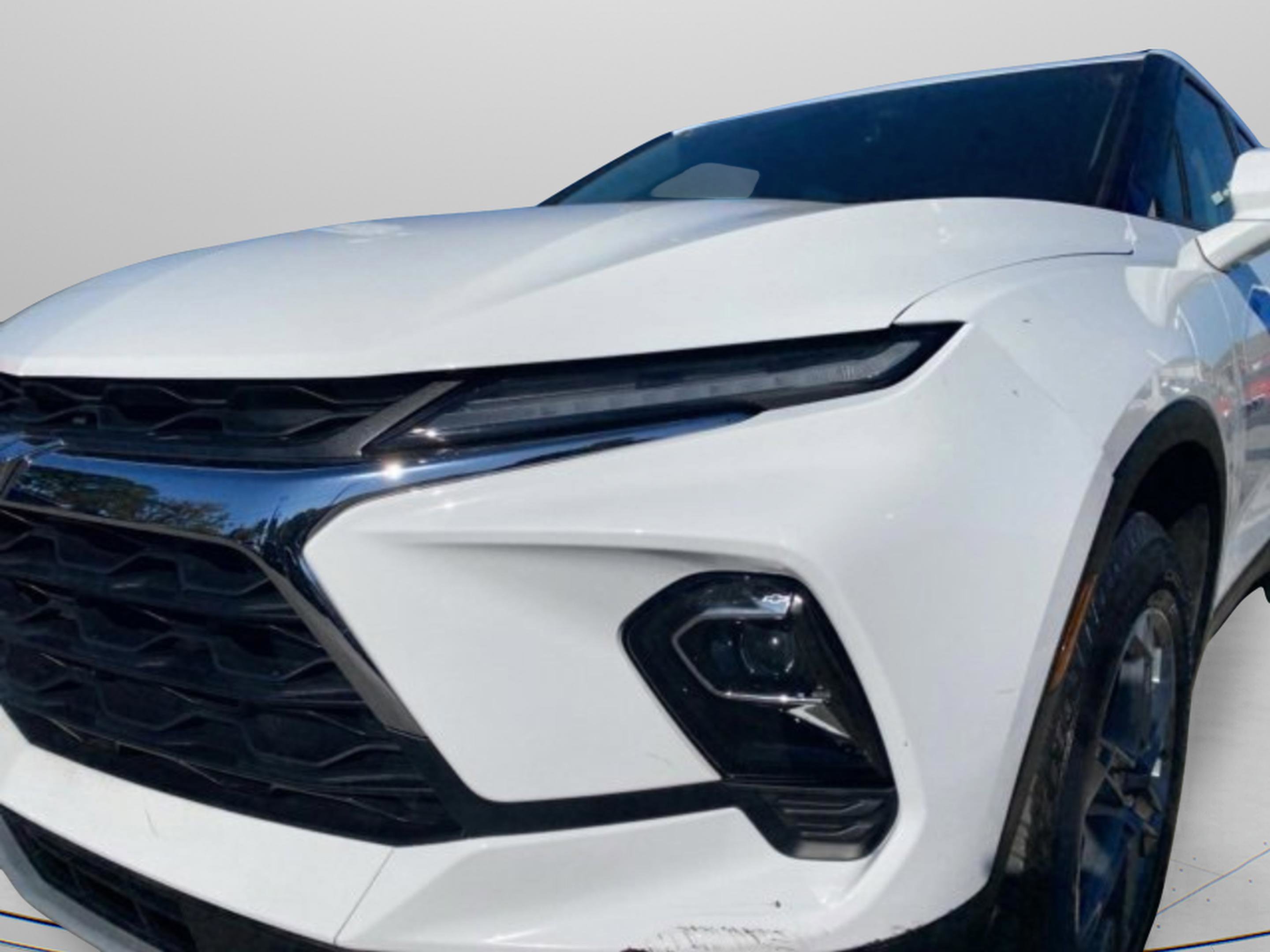 Used 2024 Chevrolet Blazer LT w/ Convenience Package image 3