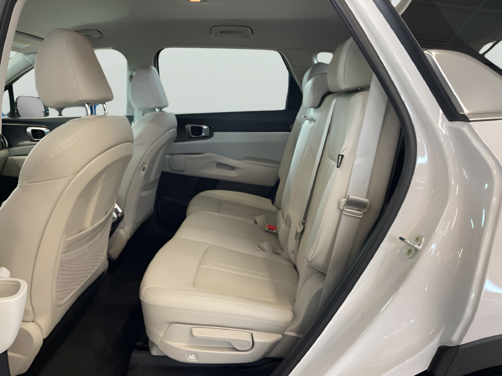 Certified 2026 Kia Sorento S AWD/4WD image 18