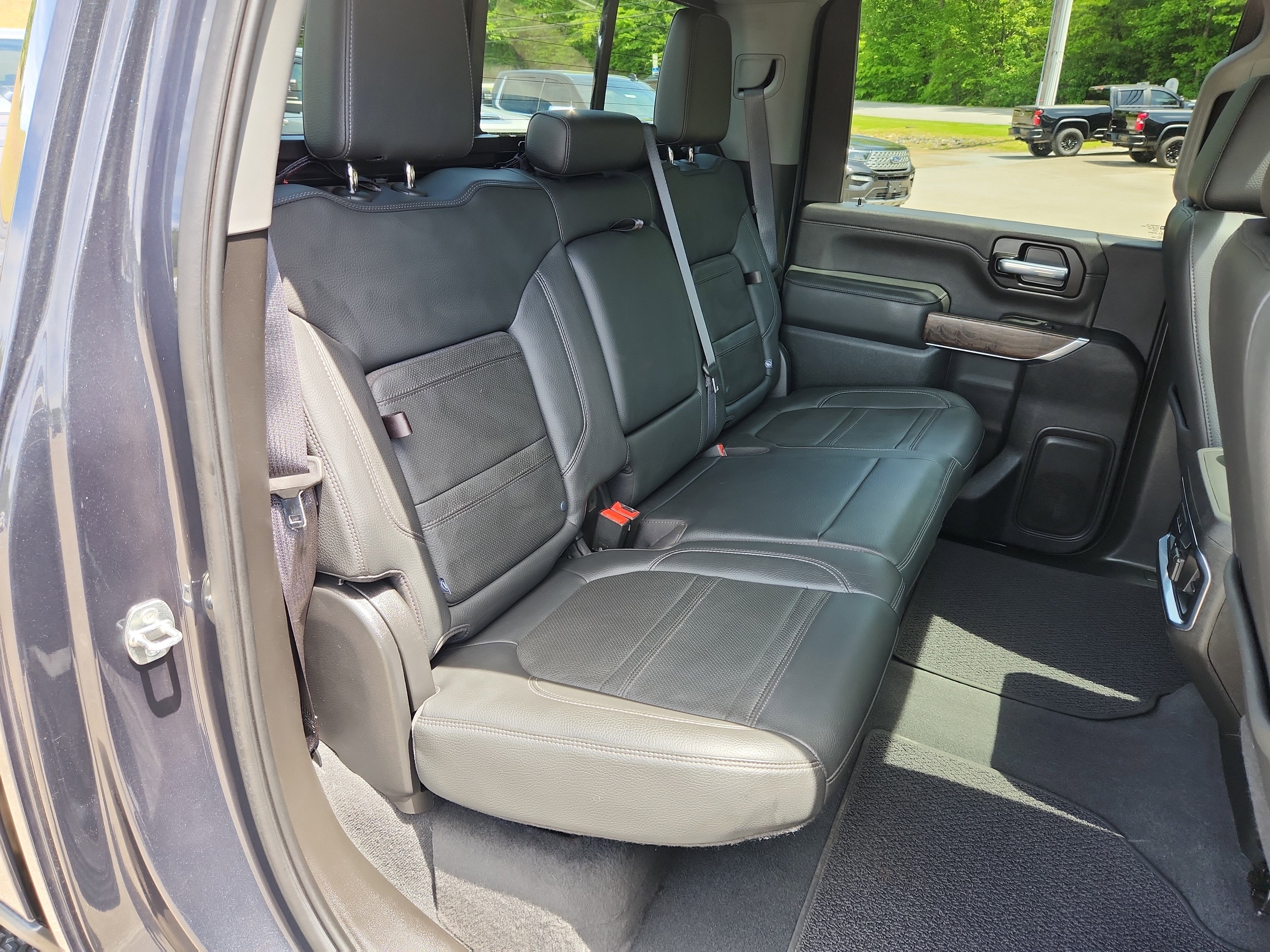 Used 2021 GMC Sierra 2500 Denali w/ Denali Ultimate Package AWD/4WD image 39