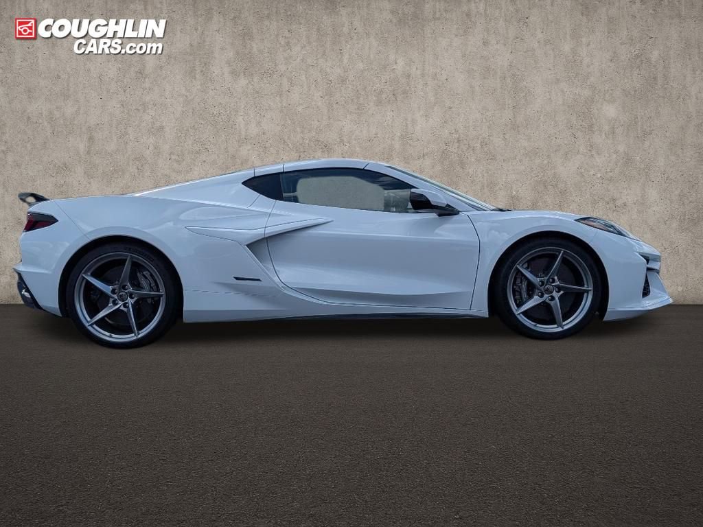 New 2025 Chevrolet Corvette E-Ray w/ ZER Performance Package image 8
