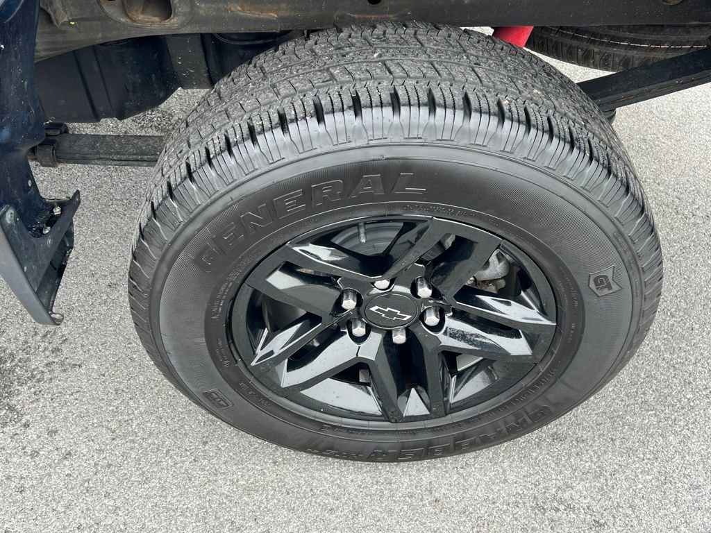 Used 2020 Chevrolet Silverado 1500 Custom Trail Boss w/ Infotainment Package image 16