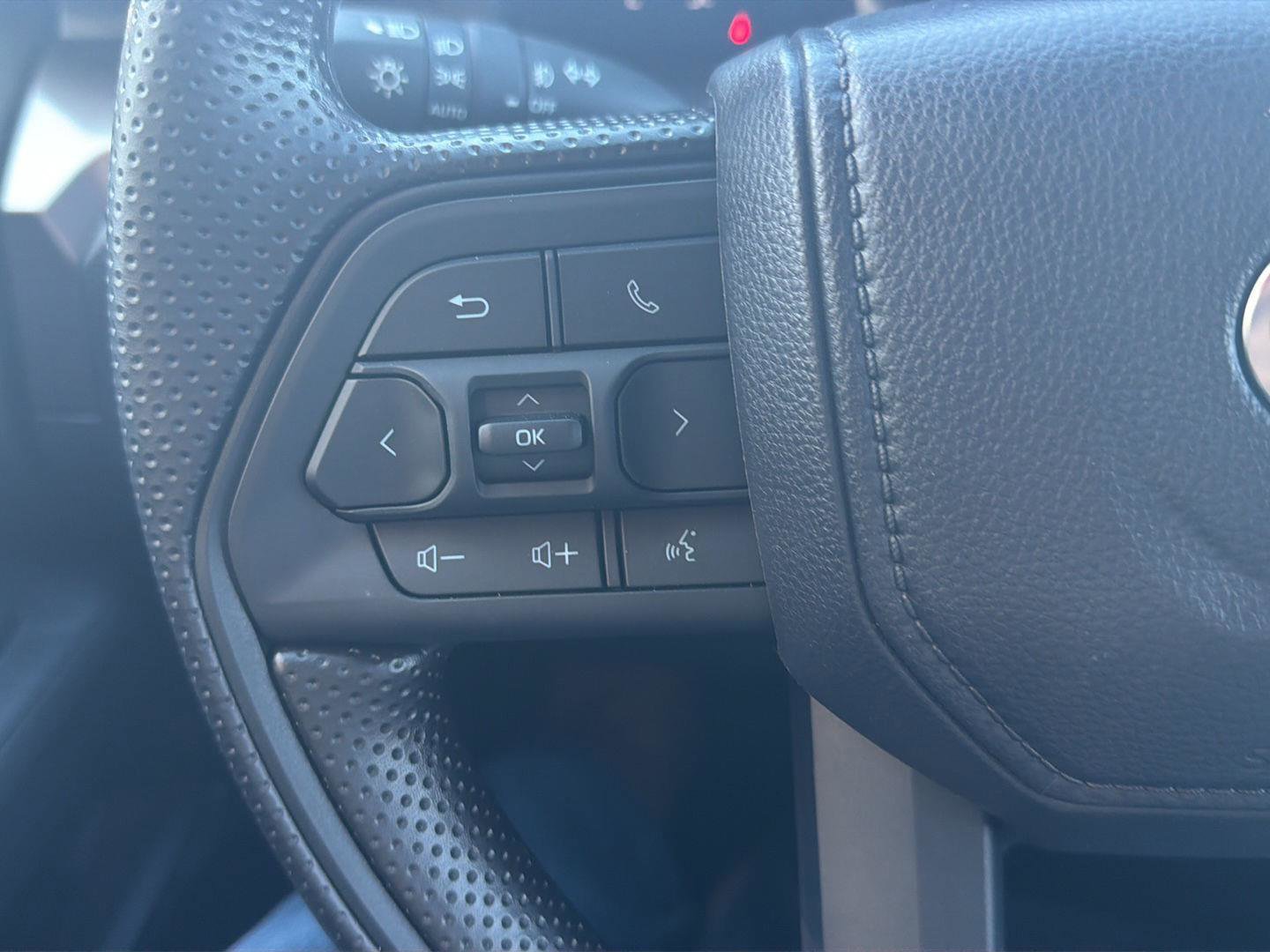 New 2026 Toyota Tacoma SR5 image 13