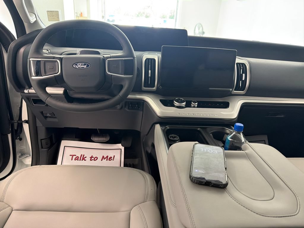 New 2027 Ford Expedition Active RWD image 18
