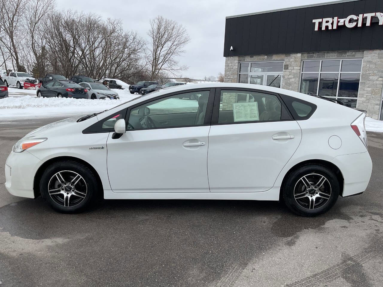 Used 2012 Toyota Prius Two FWD image 3