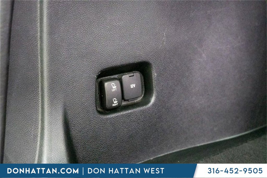 Used 2023 Ford Edge SEL image 36