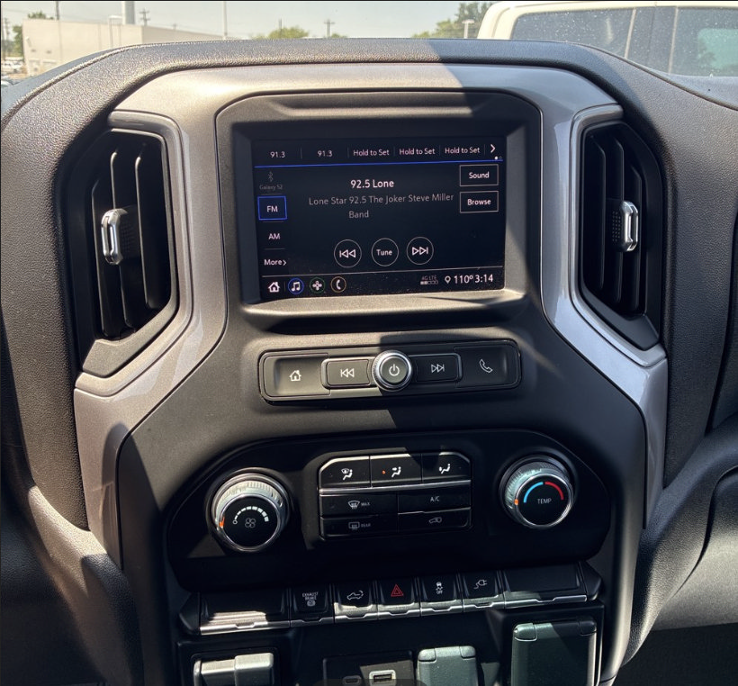 Used 2022 Chevrolet Silverado 2500 Custom w/ Custom Value Package AWD/4WD image 21
