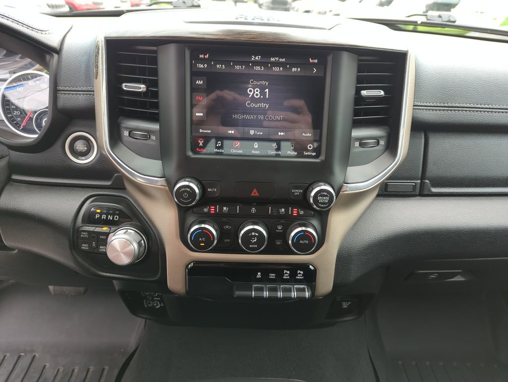Used 2019 RAM 1500 Laramie image 24