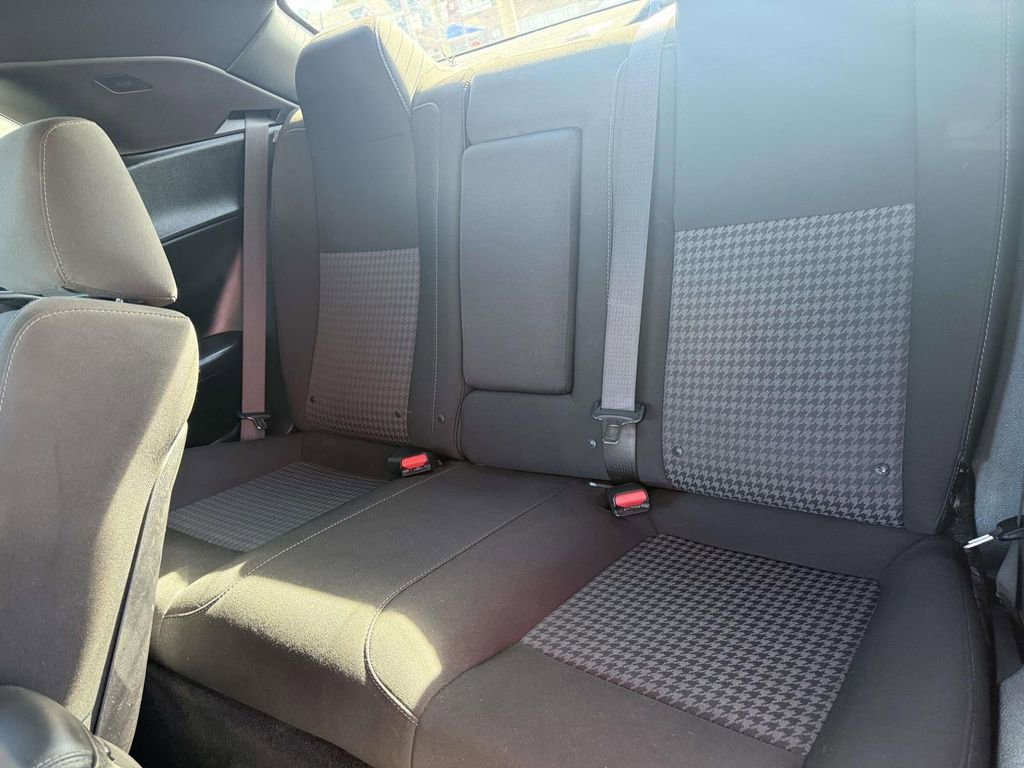 Used 2020 Dodge Challenger R/T w/ Blacktop Package image 23