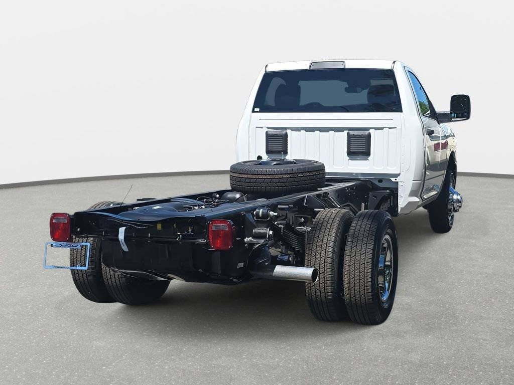 New 2026 RAM 3500 Tradesman AWD/4WD image 5