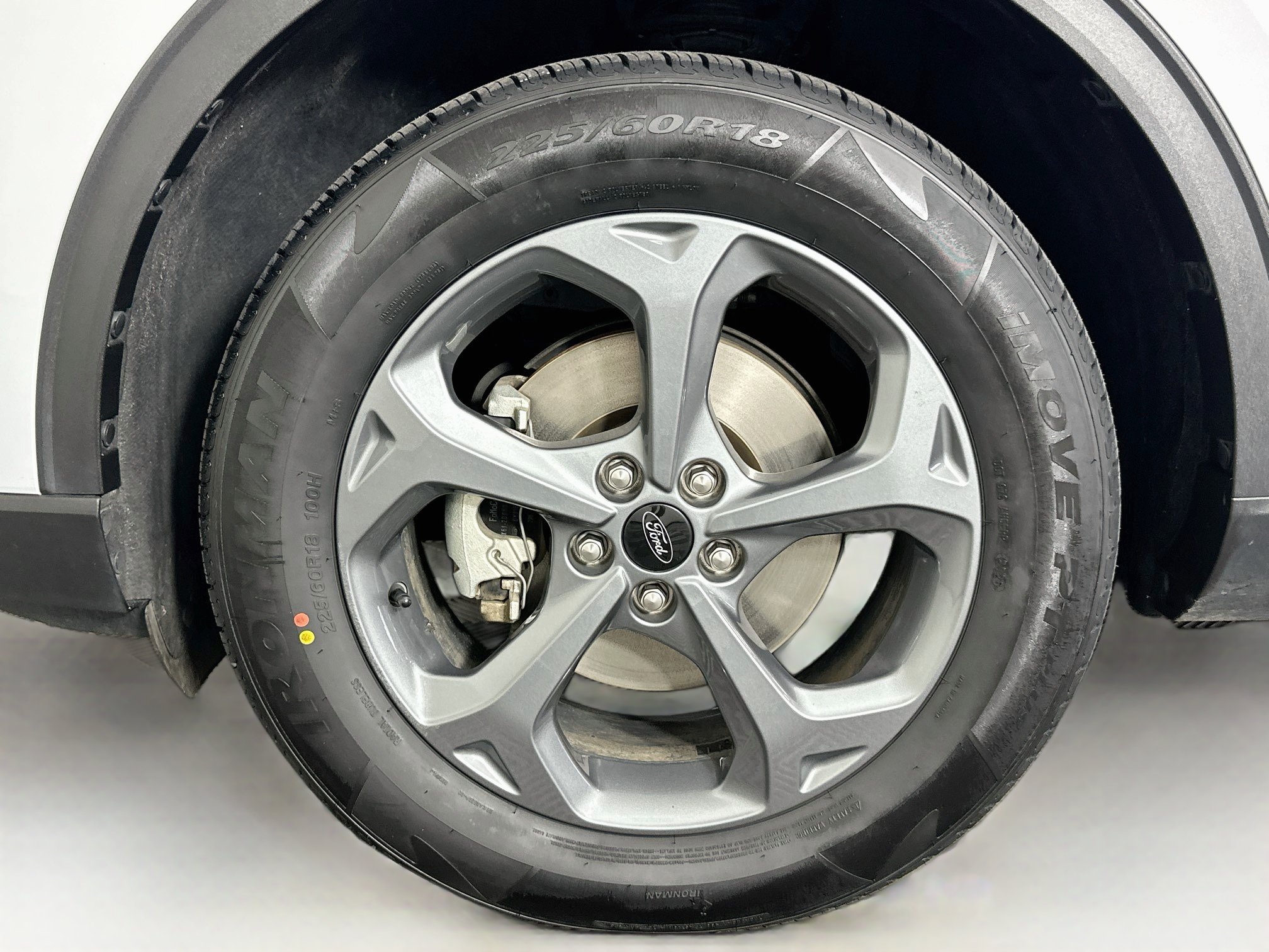 Used 2025 Ford Escape ST-Line Select AWD/4WD image 11