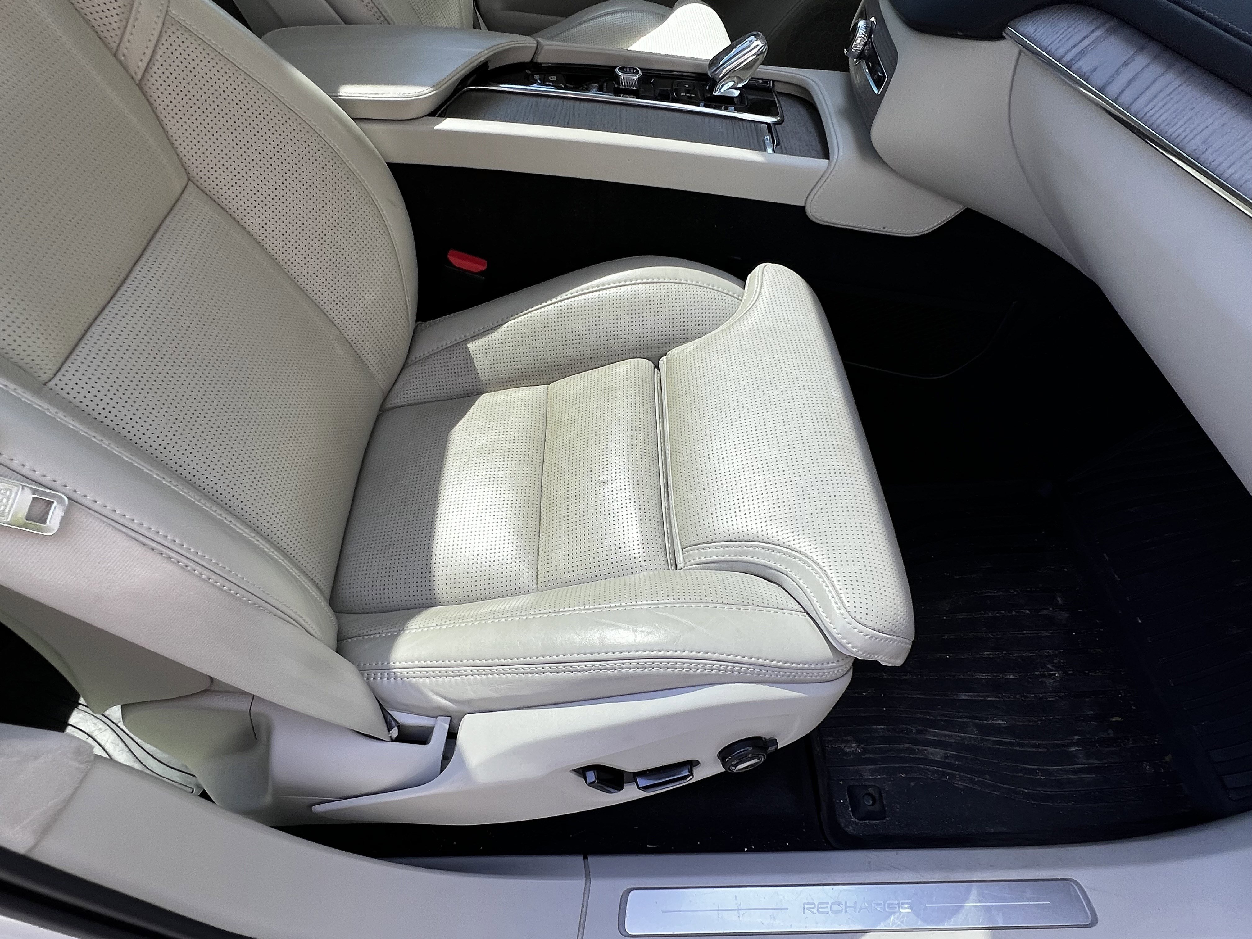 Used 2021 Volvo XC90 T8 Inscription w/ Protection Package AWD/4WD image 45