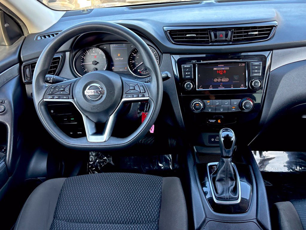 Used 2021 Nissan Rogue Sport S FWD image 19