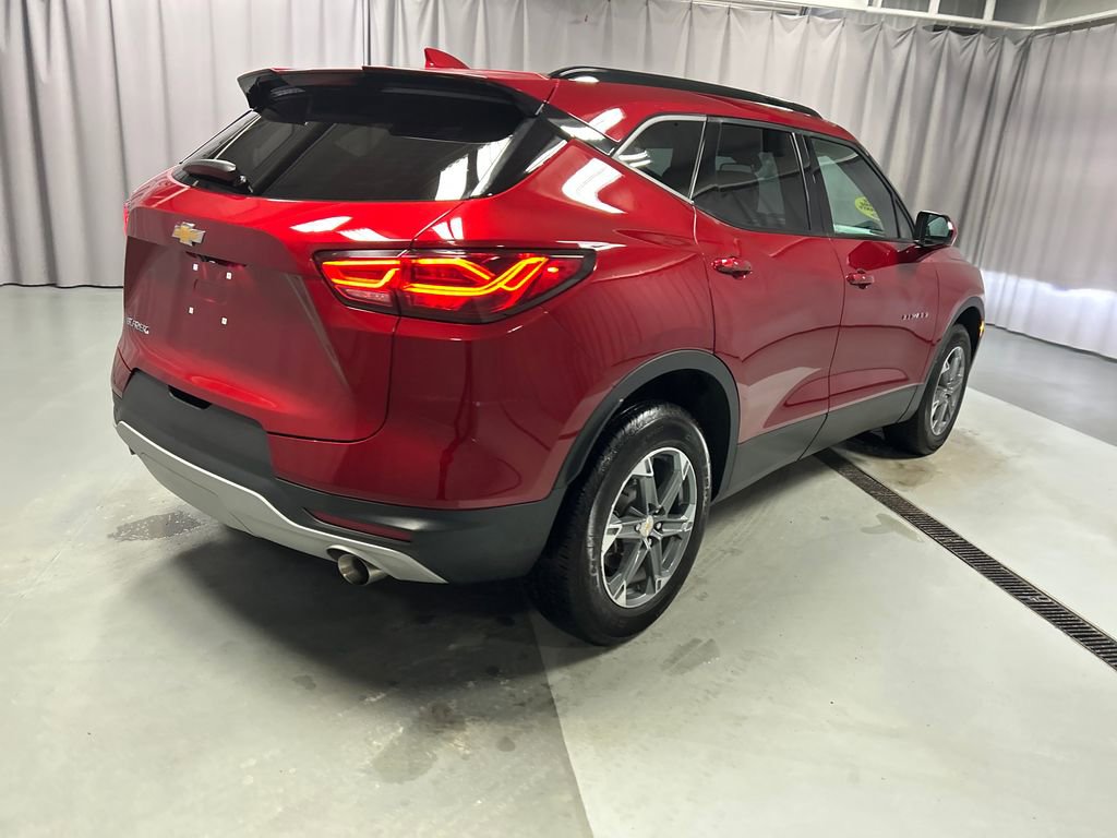 Used 2023 Chevrolet Blazer LT w/ Convenience Package FWD image 7
