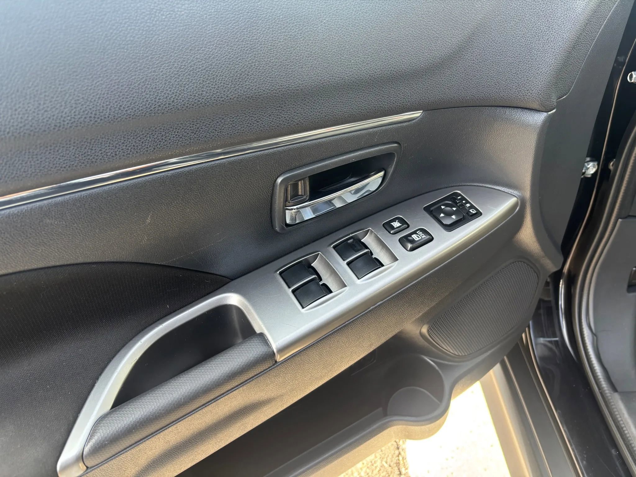 Used 2021 Mitsubishi Outlander Sport SE image 10