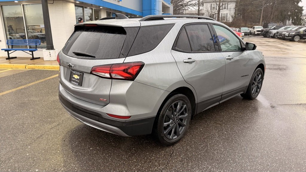 Used 2024 Chevrolet Equinox RS image 37