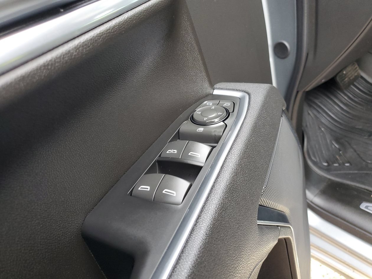 Used 2025 GMC Sierra 1500 Elevation RWD image 17