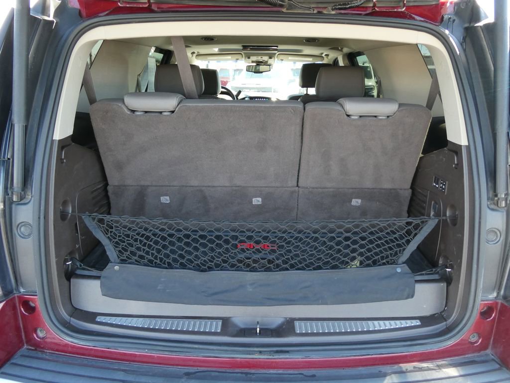 Used 2019 GMC Yukon Denali w/ Denali Ultimate Package image 19