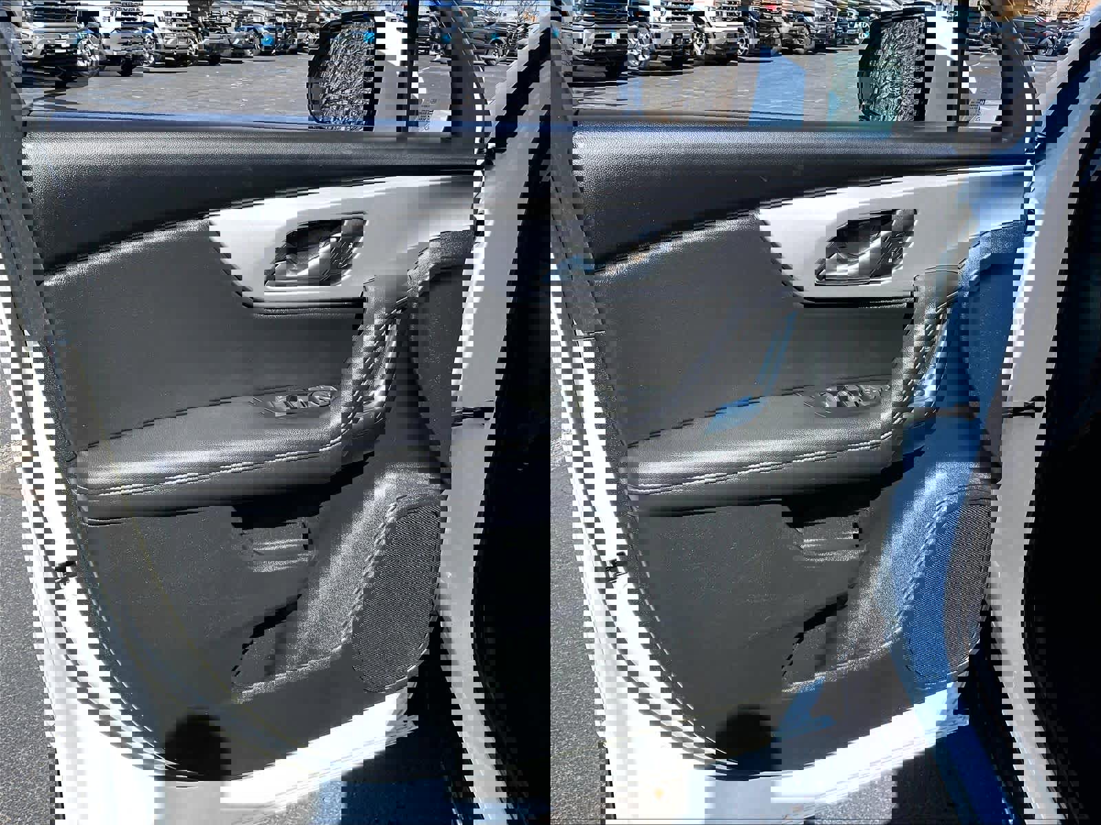 Used 2023 Chevrolet Blazer LT image 9