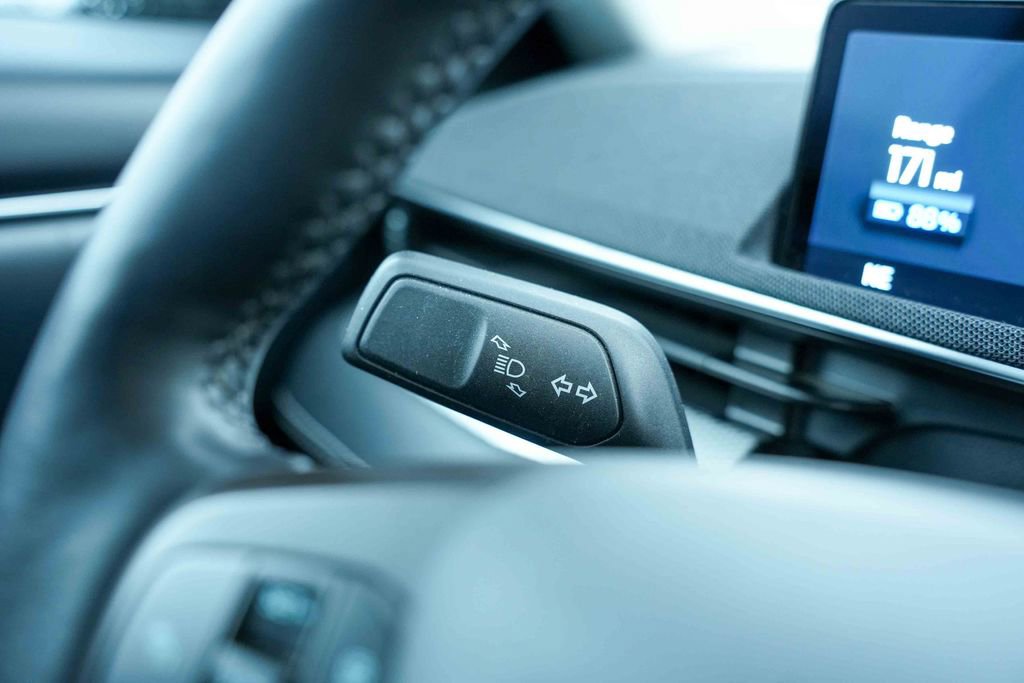 Used 2021 Ford Mustang Mach-E Select w/ Comfort/Appearance Package image 30