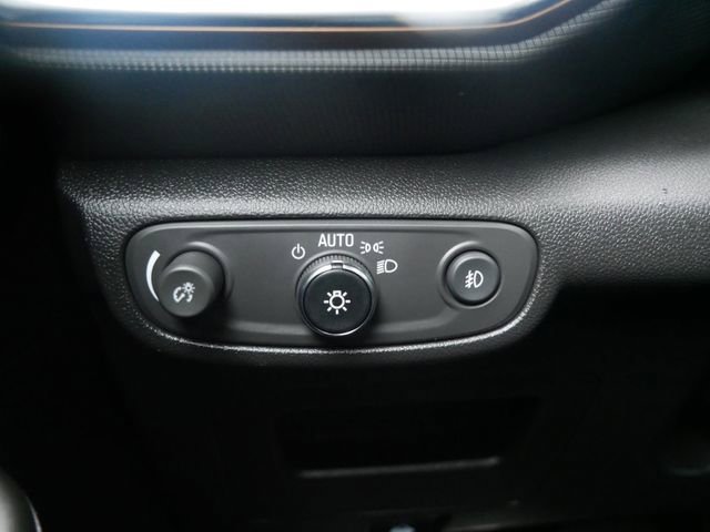 Used 2023 Chevrolet TrailBlazer ACTIV w/ Sun and Liftgate Package image 21