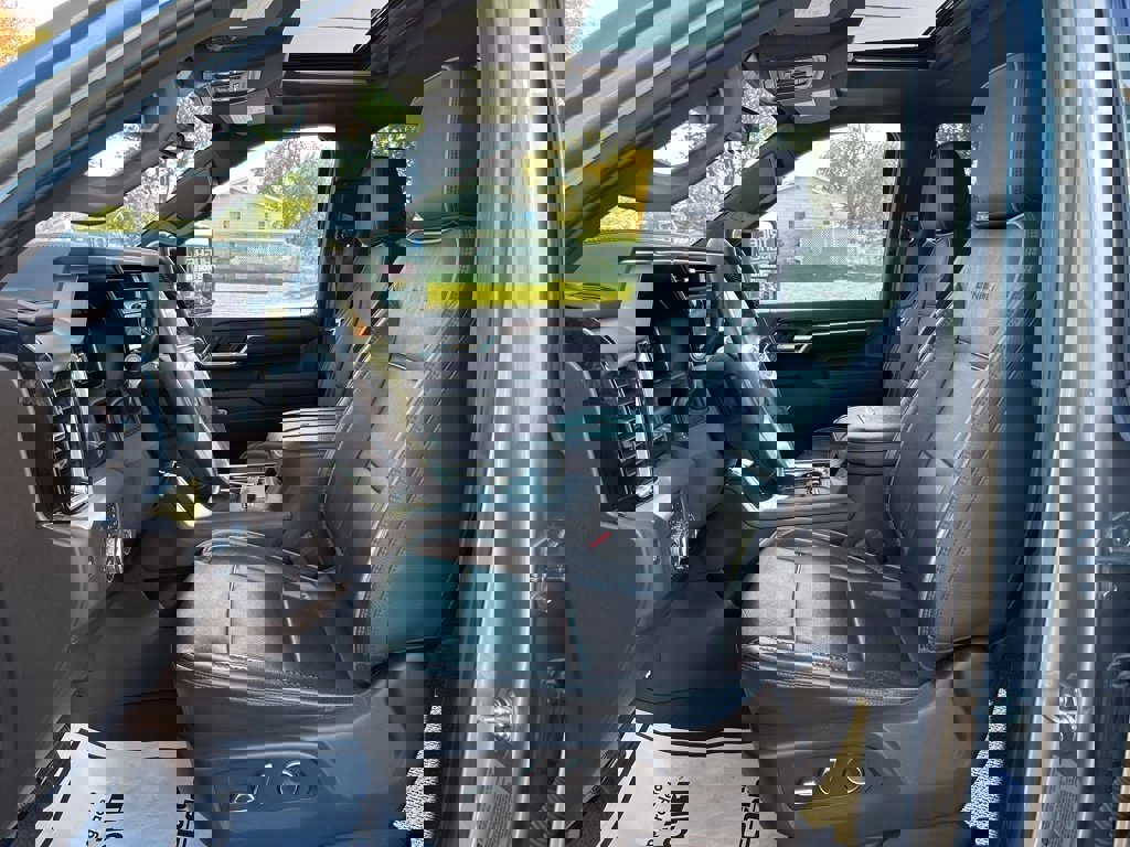 Used 2024 GMC Sierra 2500 Denali w/ Technology Package image 28