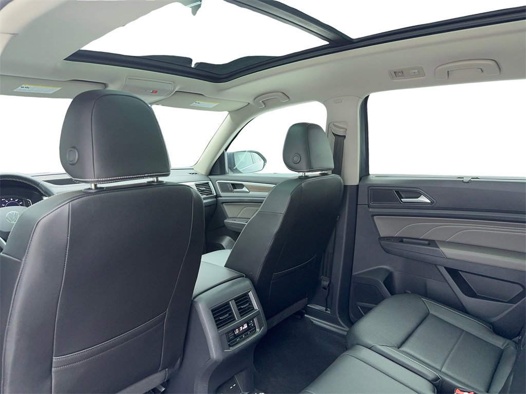 Used 2023 Volkswagen Atlas SEL image 43